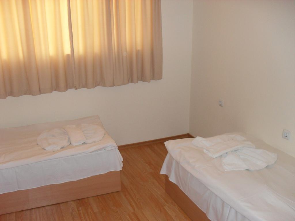Apartment Rutland Ράβντα Δωμάτιο φωτογραφία